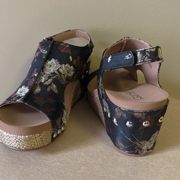 🎉❤️ LAST ONE!!NEW Corkys Black Tan Floral Carley Wedge Shoes Size 9 SALE - Picture 3 of 3